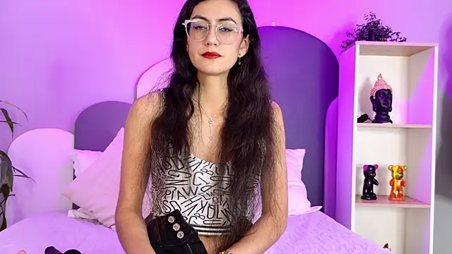 Snapshot of SophieGomez22 chatting on 31, 5, 2026 SophieGomez22 online show from 31, 5, 2026