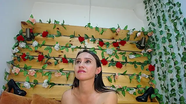 Snapshot of daniela_casallas_ chatting on 15, 1, 2025 daniela casallas online show from 15, 1, 2025