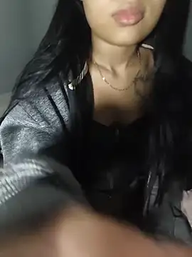 Livia Diaz online show from 17, 5, 2026