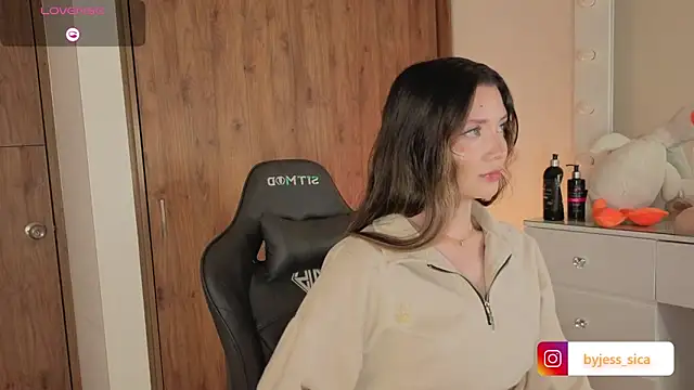 Snapshot of jessy__01 chatting on 1, 10, 2025 jessy  01 online show from 1, 10, 2025