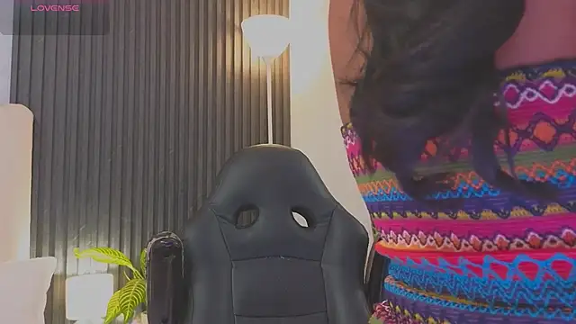 Snapshot of Madiee_Rhea chatting on 29, 5, 2026 Madiee Rhea online show from 29, 5, 2026