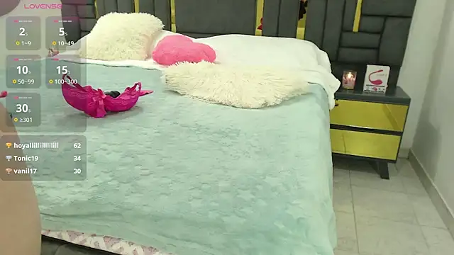 crissticutte online show from 16, 3, 2025