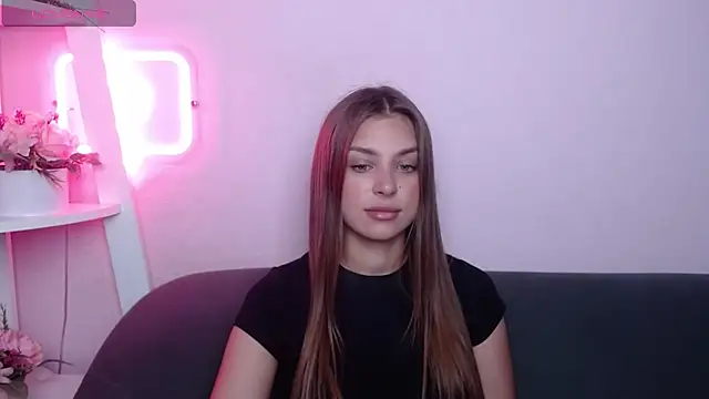 Snapshot of MilanaAngelAs chatting on 20, 7, 2026 MilanaAngelAs online show from 20, 7, 2026