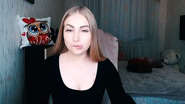 Snapshot of _KittyBoo chatting on 4, 12, 2025 KittyBoo online show from 4, 12, 2025