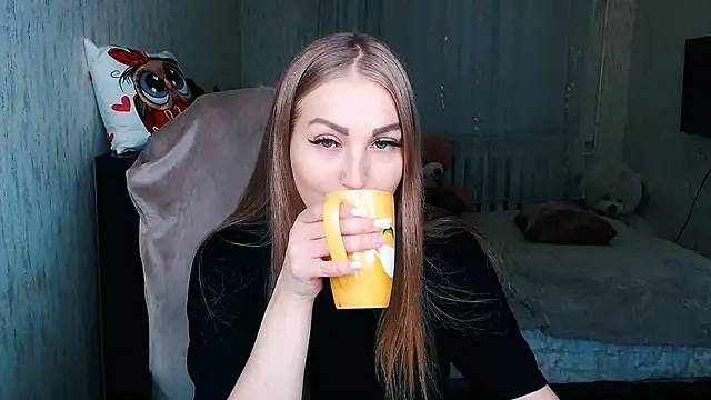 Snapshot of _KittyBoo chatting on 16, 12, 2025 KittyBoo online show from 16, 12, 2025