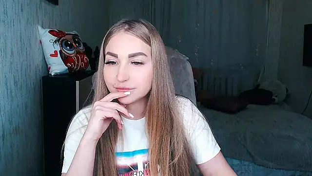  KittyBoo online show from 18, 12, 2025