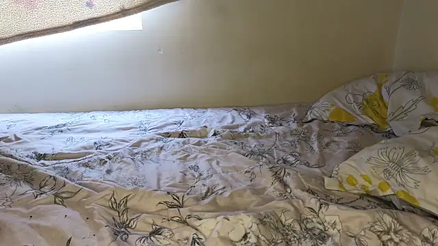 Snapshot of ViolettaSummer chatting on 17, 1, 2025 ViolettaSummer online show from 17, 1, 2025