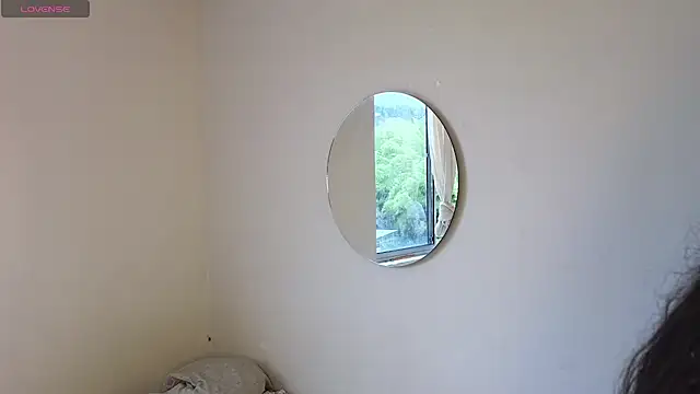 Snapshot of ViolettaSummer chatting on 10, 10, 2025 ViolettaSummer online show from 10, 10, 2025