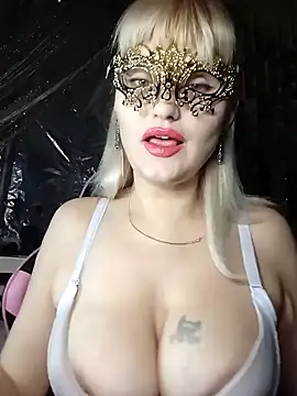 Snapshot of Freya_Milf chatting on 28, 1, 2025 Freya Milf online show from 28, 1, 2025