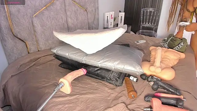 Katejordan online show from 28, 1, 2025