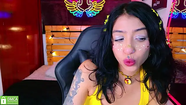 REDHOTTER  online show from 17, 4, 2026