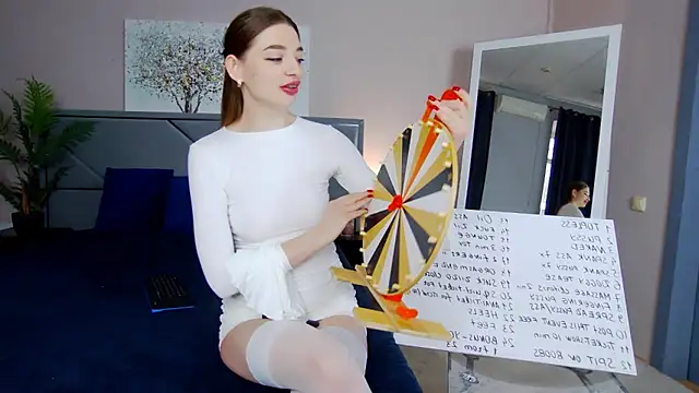 Snapshot of NicoleRosss chatting on 20, 10, 2025 NicoleRosss online show from 20, 10, 2025