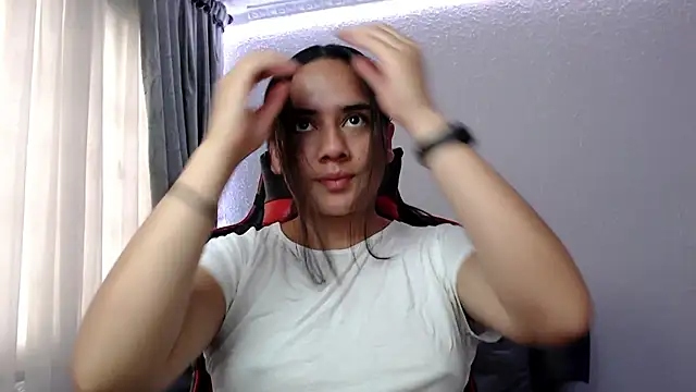 Lexyevans online show from 3, 12, 2024