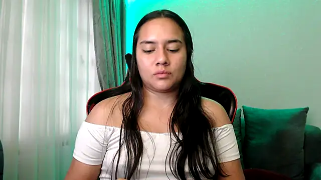 Lexyevans online show from 4, 2, 2025