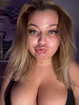 AllysonK online show from 29, 1, 2025