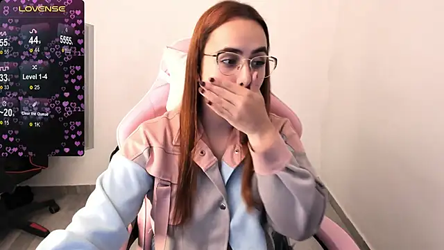 Snapshot of maryluna95 chatting on 29, 1, 2025 maryluna95 online show from 29, 1, 2025