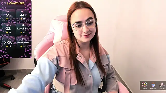 Snapshot of maryluna95 chatting on 30, 1, 2025 maryluna95 online show from 30, 1, 2025