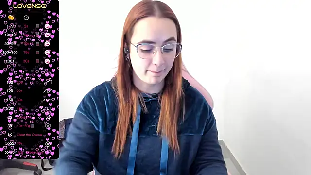 Snapshot of maryluna95 chatting on 25, 2, 2025 maryluna95 online show from 25, 2, 2025