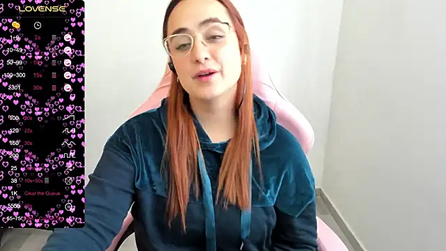 Snapshot of maryluna95 chatting on 25, 2, 2025 maryluna95 online show from 25, 2, 2025