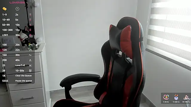 Snapshot of maryluna95 chatting on 23, 9, 2025 maryluna95 online show from 23, 9, 2025