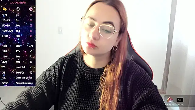 Snapshot of maryluna95 chatting on 28, 10, 2025 maryluna95 online show from 28, 10, 2025