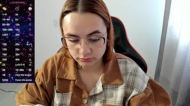 Snapshot of maryluna95 chatting on 29, 10, 2025 maryluna95 online show from 29, 10, 2025