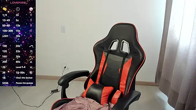 Snapshot of maryluna95 chatting on 31, 10, 2025 maryluna95 online show from 31, 10, 2025