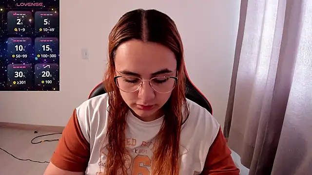 Snapshot of maryluna95 chatting on 27, 11, 2025 maryluna95 online show from 27, 11, 2025