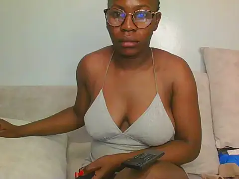 Snapshot of lisaa544 chatting on 18, 7, 2026 lisaa544 online show from 18, 7, 2026