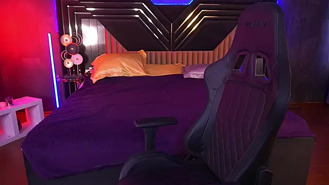 CoolTatis online show from 14, 10, 2025