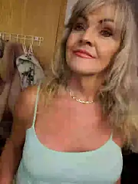 annika lately online show from 26, 9, 2025