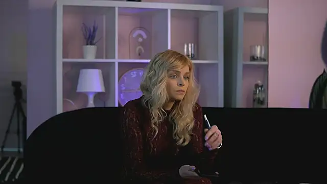 Snapshot of BritneyHudson chatting on 10, 2, 2025 BritneyHudson online show from 10, 2, 2025