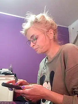 BritneyHudson online show from 1, 3, 2026