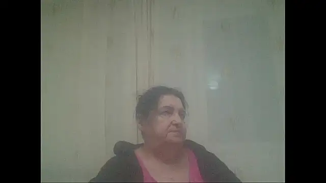 Snapshot of maturekorine chatting on 23, 4, 2026 maturekorine online show from 23, 4, 2026