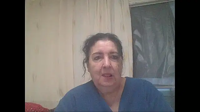 Snapshot of maturekorine chatting on 8, 5, 2026 maturekorine online show from 8, 5, 2026
