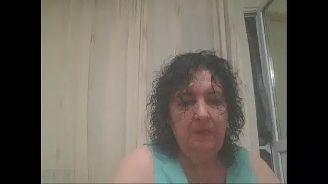 Snapshot of maturekorine chatting on 9, 6, 2026 maturekorine online show from 9, 6, 2026