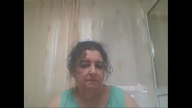 Snapshot of maturekorine chatting on 13, 6, 2026 maturekorine online show from 13, 6, 2026