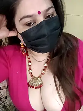 Snapshot of Rupaleesexy chatting on 5, 12, 2024 Rupaleesexy online show from 5, 12, 2024