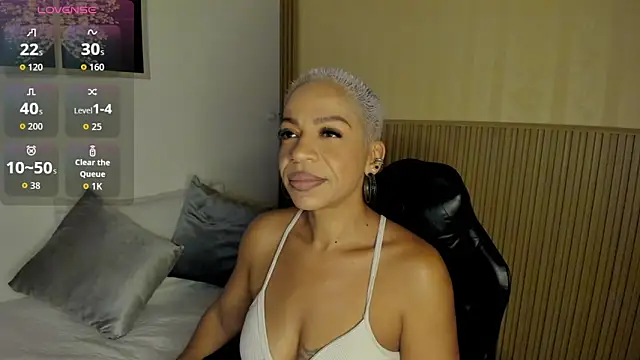 summer night  online show from 6, 4, 2026