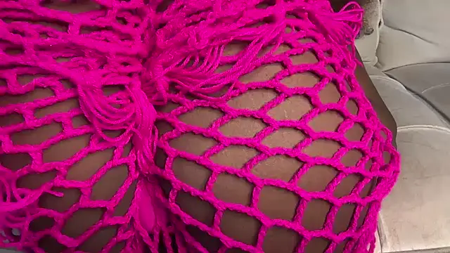 Snapshot of Chocolate_queen2 chatting on 16, 5, 2026 Chocolate queen2 online show from 16, 5, 2026