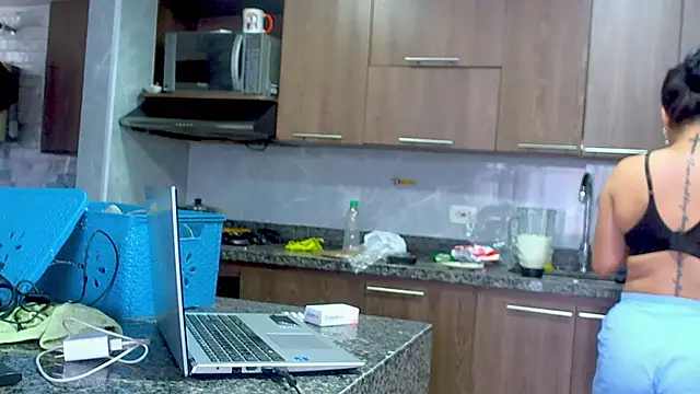 adan eva960 online show from 23, 9, 2025