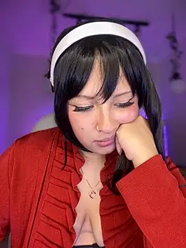 Charlotte Jones   online show from 4, 3, 2025