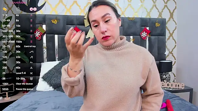 RubbyTaylor online show from 24, 11, 2025