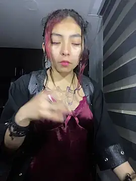 Snapshot of _Gothiccbitch_ chatting on 18, 12, 2024 Gothiccbitch online show from 18, 12, 2024