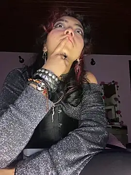 Snapshot of _Gothiccbitch_ chatting on 9, 1, 2025 Gothiccbitch online show from 9, 1, 2025