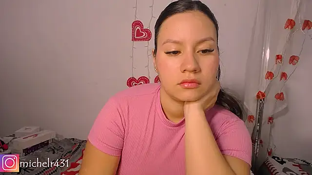 Snapshot of Mia__reys chatting on 8, 3, 2025 Mia reys online show from 8, 3, 2025