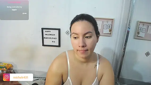 Snapshot of Mia__reys chatting on 18, 11, 2025 Mia reys online show from 18, 11, 2025