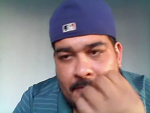 Snapshot of GILBERTHOR92 chatting on 2, 11, 2025 GILBERTHOR92 online show from 2, 11, 2025