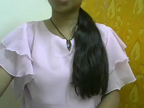Snapshot of momo_lov chatting on 21, 9, 2025 momo lov online show from 21, 9, 2025