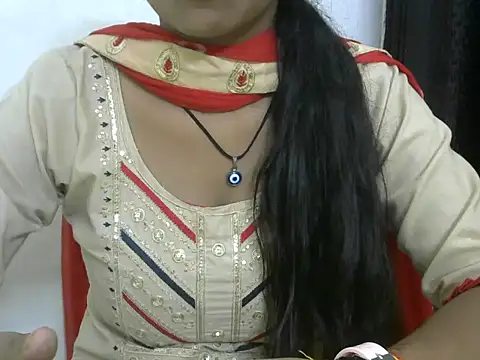 Snapshot of momo_lov chatting on 23, 9, 2025 momo lov online show from 23, 9, 2025
